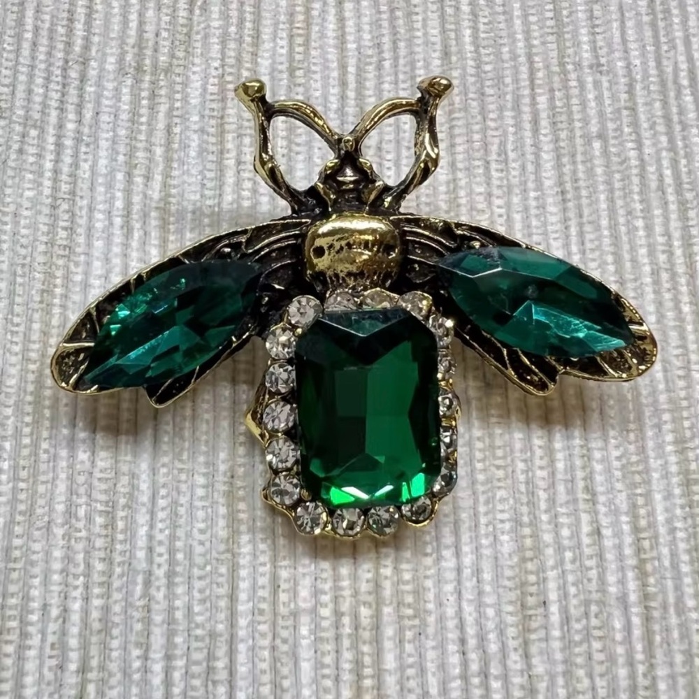 Vintage Bee Rhinestone Brooch Retro Women Crystal Insect - Picture 5 of 5